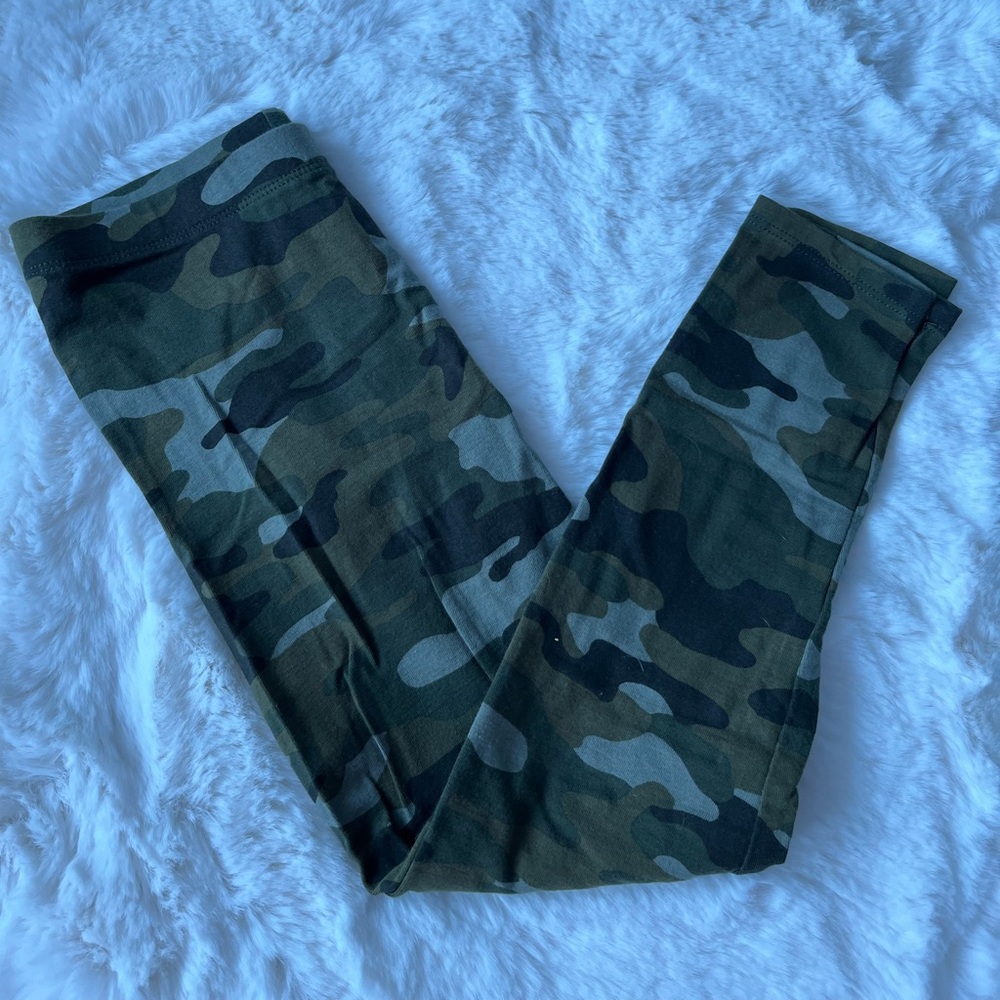 Kirkland Signature Green Camouflage Leggings